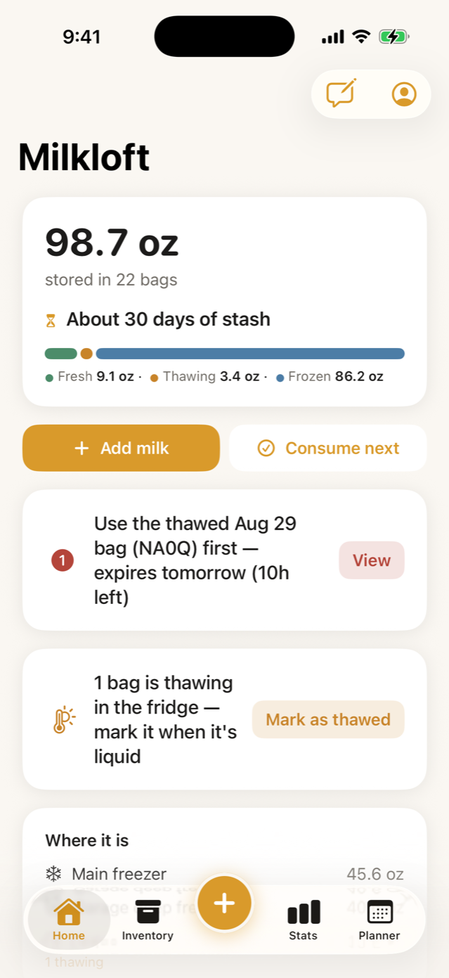 Milkloft's home screen: 98.7 oz stored in 22 bags, about 30 days of stash, and a card saying to use the thawed Aug 29 bag first because it expires tomorrow
